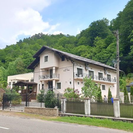 Vila Tisa Тісмана Екстер'єр фото